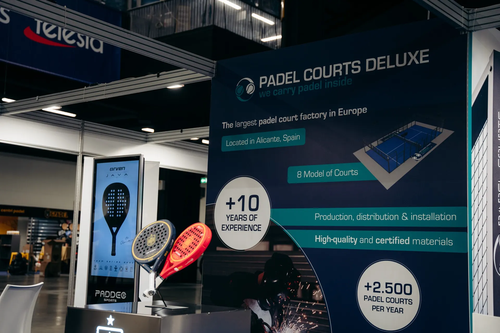 Stand de Padel Courts Deluxe en feria 2023