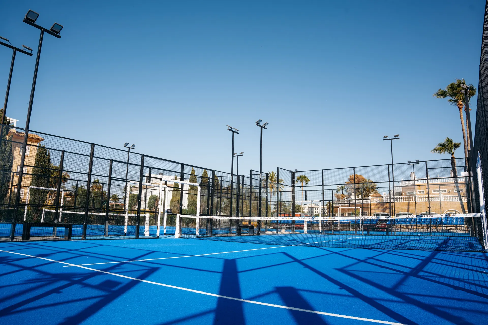 Pistas de Padel Courts Deluxe